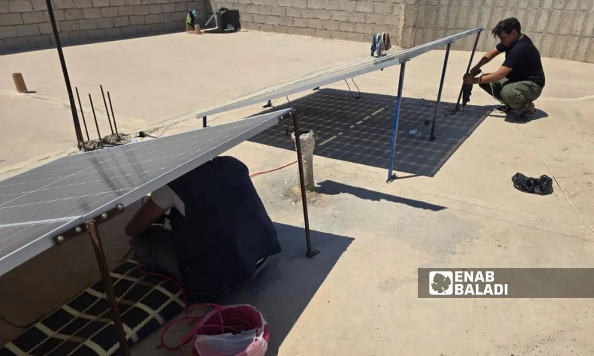 أزمة كهرباء خانقة في ريف دير الزور: معاناة مستمرة منذ عام ونصف والحلول البديلة مكلفة