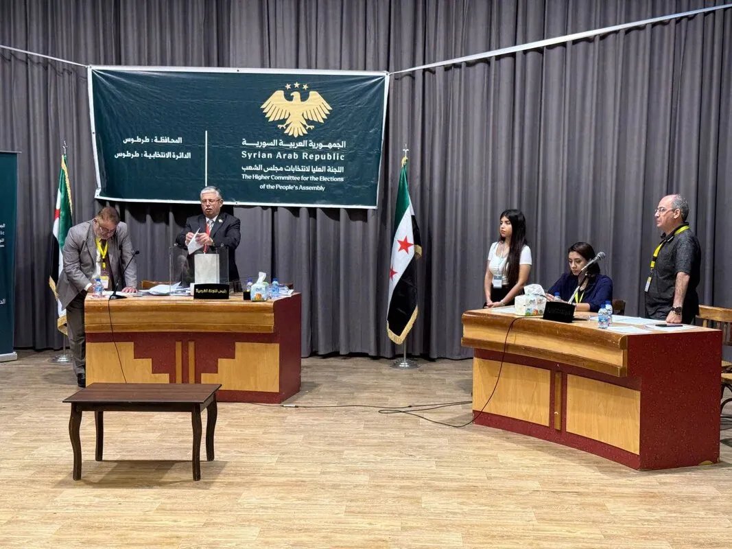 النتائج الأولية للانتخابات البرلمانية السورية: تمثيل نسائي في طرطوس وتمديد التصويت في دمشق ومحافظات أخرى