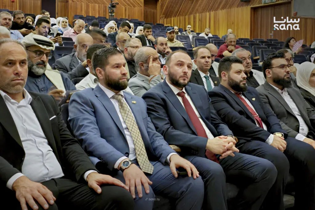 محافظ حمص: تحديات كبيرة تواجه مجلس الشعب الجديد لتعزيز ثقة المواطنين وتطوير البلاد