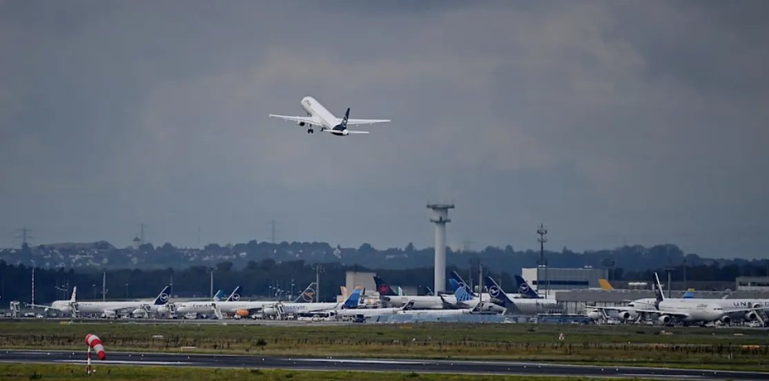 مطار فرانكفورت: القبض على هاوٍ بسبب طائرة درون وغرامة مالية محتملة