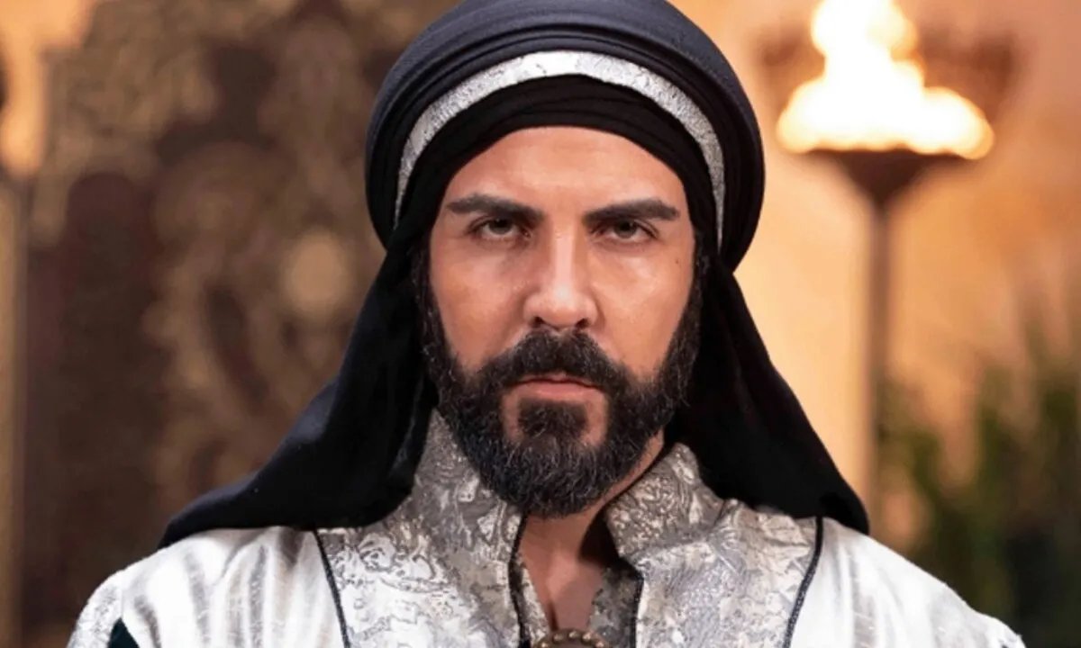 لجين إسماعيل: الفن السوري يتطور والمطلوب قضايا أكثر صدقًا في الدراما