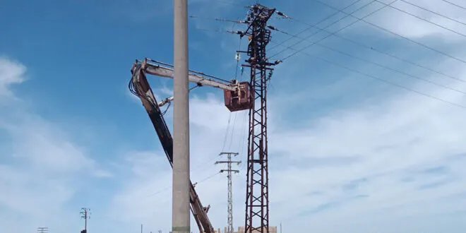 درعا: حملة مكثفة لإزالة التعديات على خطوط الكهرباء تهدد إمدادات المياه