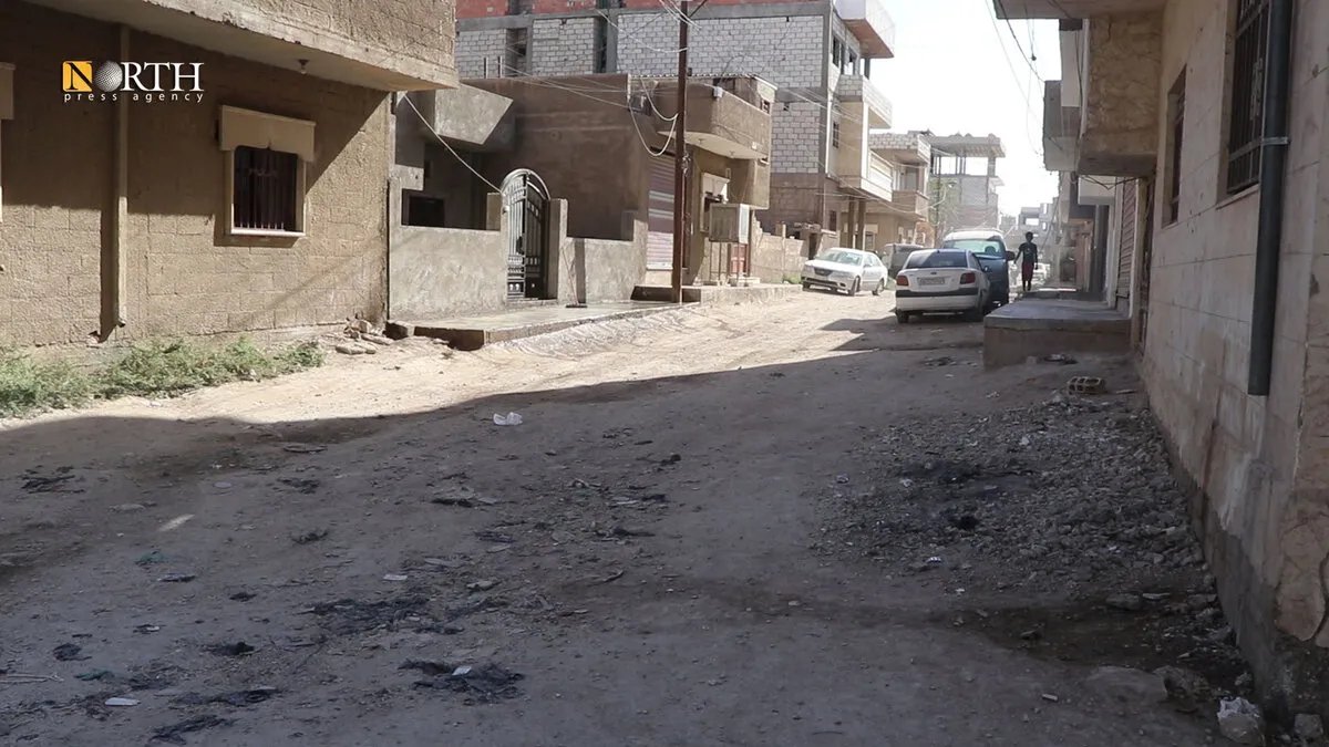 سكان حي العمران بالحسكة يترقبون التزفيت وسط مخاوف من موسم الأمطار