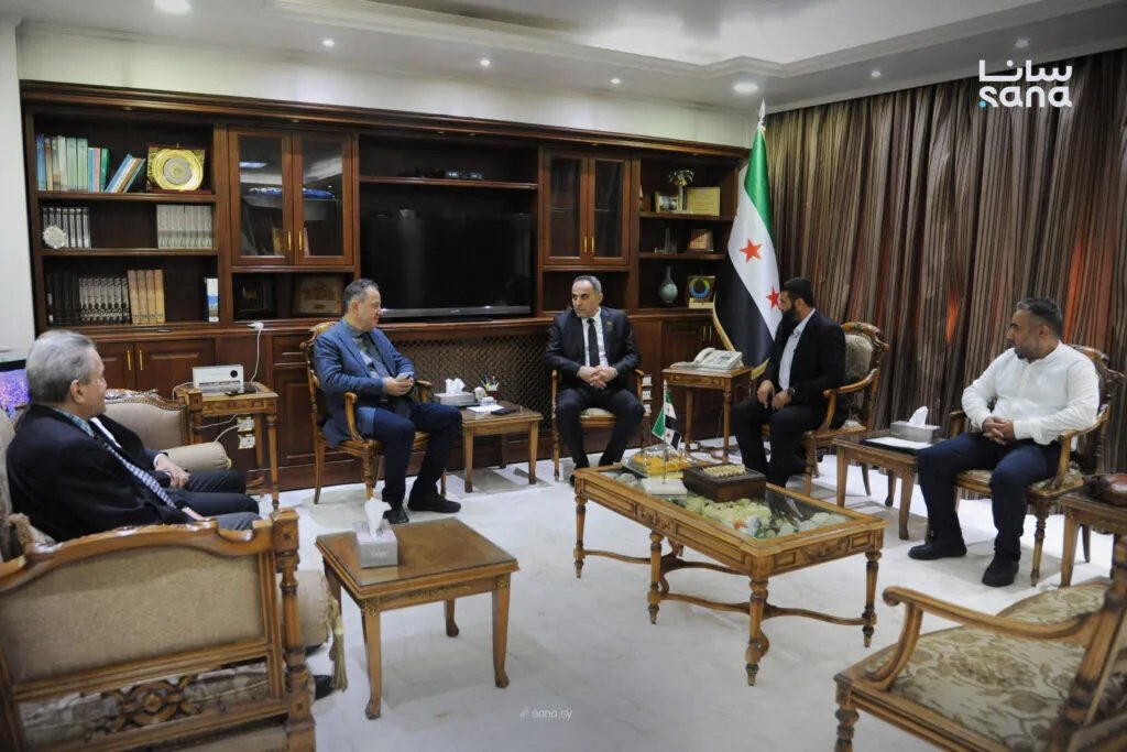 وزير الزراعة يبحث مع إيفاد تمديد مشروع تطوير الثروة الحيوانية ودعم المزارعين السوريين