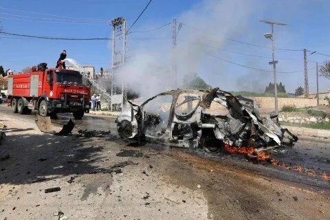 تصعيد جنوب لبنان: قصف إسرائيلي على النبطية يسفر عن شهيدين وجريح