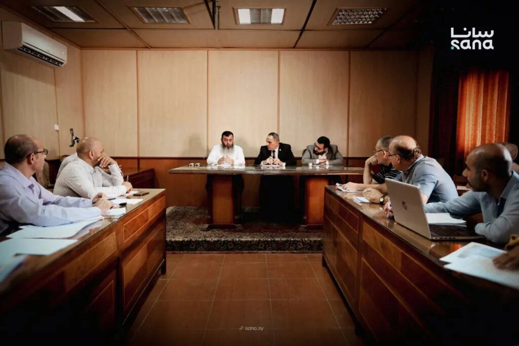 وزير الزراعة السوري يتفقد المؤسسة العامة للدواجن ويناقش خطط التطوير والتحديات