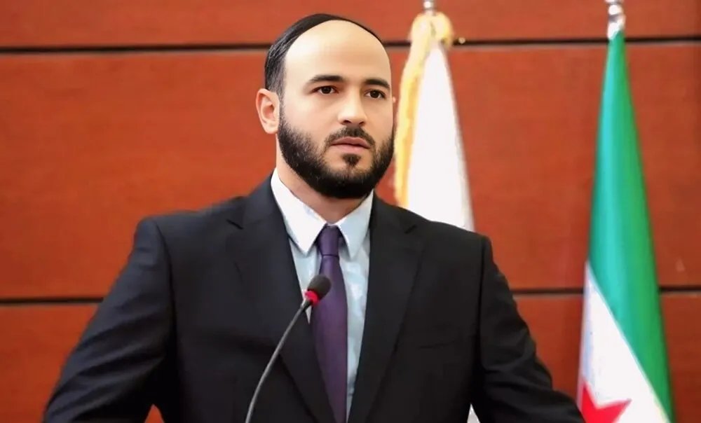 محافظ حلب يؤكد: لا تصعيد عسكري رغم اعتداءات "قسد" والتزامنا باتفاق آذار مستمر