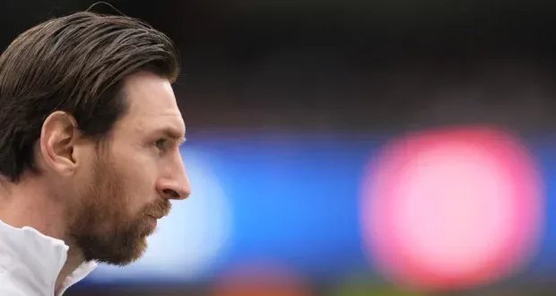 ميسي يكشف أسباب عدم عودته إلى برشلونة: حلم العودة والظروف التي حالت دونه