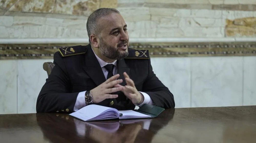 اتفاق تاريخي في دمشق: وزير الدفاع وقائد قسد يتفقان على وقف شامل لإطلاق النار