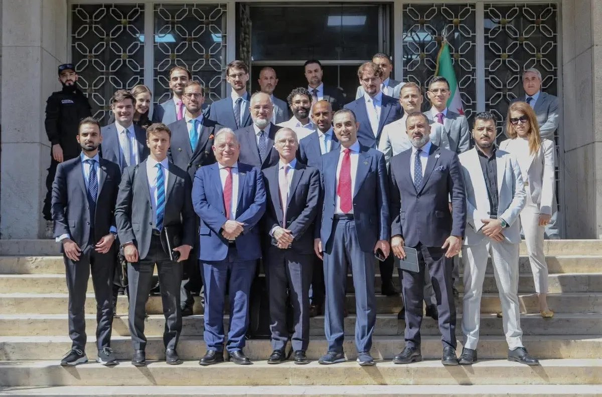 وزارة المالية السورية تستضيف وفداً أمريكياً وعربياً لبحث فرص الاستثمار