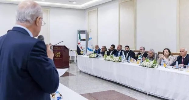 مقترحات لتطوير السياحة في طرطوس: الهلال الأحمر يقدم رؤيته في اجتماع غرفة السياحة