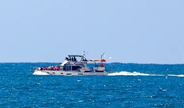 الاحتلال الإسرائيلي يعترض أسطول مساعدات ثانٍ متّجه إلى غزة ويحتجز ناشطين