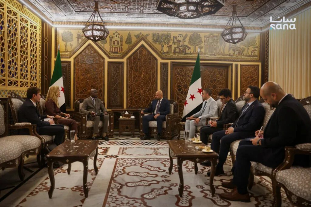 وزير الطوارئ السوري يبحث مع مكتب (Ocha) تعزيز الاستجابة الإنسانية الفعالة