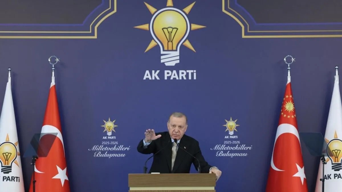 أردوغان يطالب "قسد" بتنفيذ التزاماتها وسط تحركات دبلوماسية في سوريا