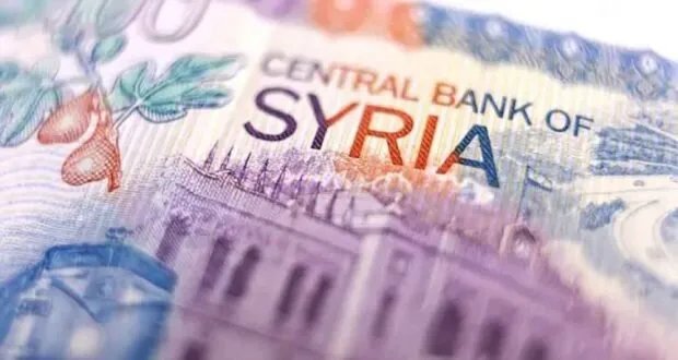الكشف عن العملة السورية الجديدة: تفاصيل الإصدار وأثره على استقرار الليرة وحجم السيولة