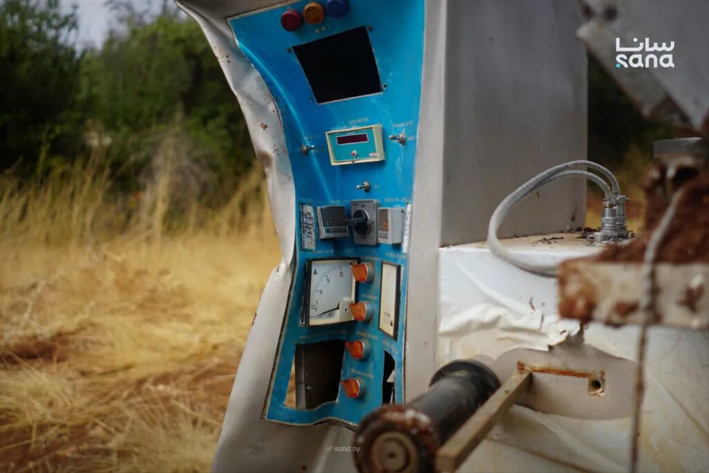 حمص: ضبط معدات لتصنيع الكبتاغون على الحدود اللبنانية في منطقة القصير