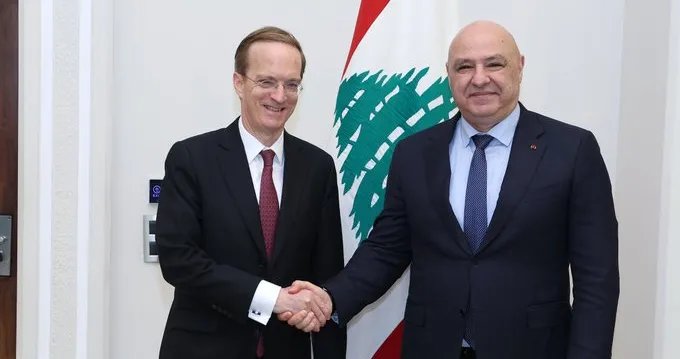 الرئيس عون يؤكد على تطور العلاقات اللبنانية السورية ويطالب أوروبا بالضغط على إسرائيل