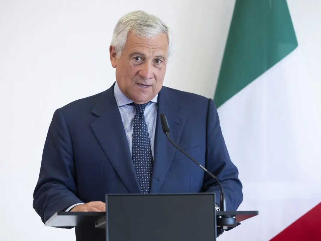 إيطاليا تطالب إسرائيل بضمان سلامة مواطنيها المشاركين في أسطول الحرية المتجه إلى غزة