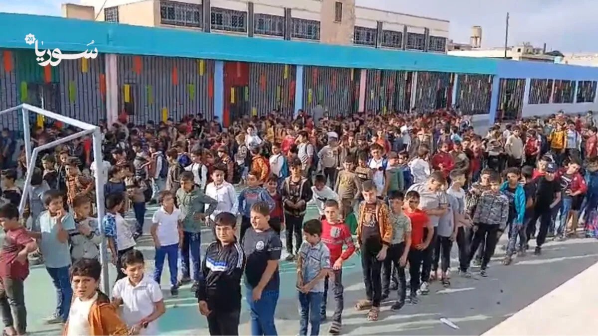 أزمة التعليم تتفاقم في عندان: مدارس مغلقة ونقص حاد في الكوادر والمستلزمات الدراسية