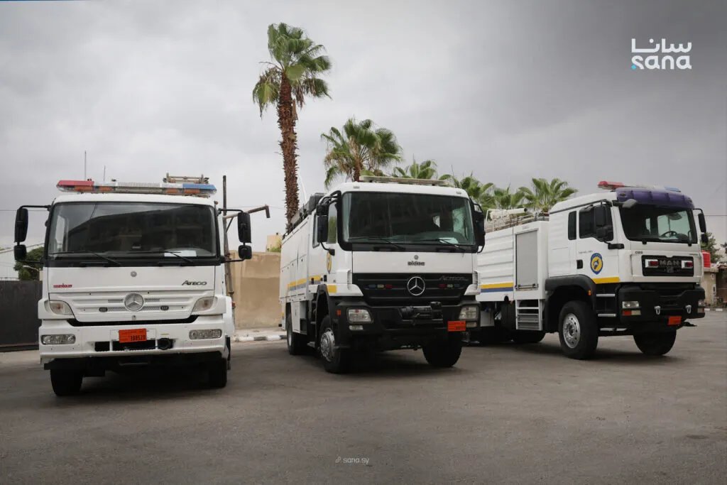 قطر تدعم جهود الإطفاء والاستجابة للكوارث في سوريا بـ 7 آليات ومركبات