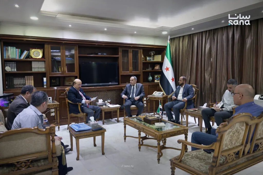 وزير الزراعة السوري والسفير البحريني يبحثان تعزيز التعاون والاستثمار في القطاع الزراعي