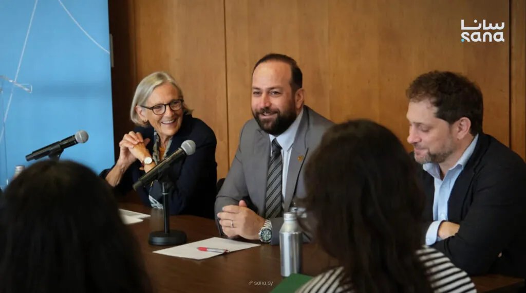 وزير الإعلام السوري يستعرض تحديات إعادة بناء الدولة في ندوة بمعهد السياسات العالمية