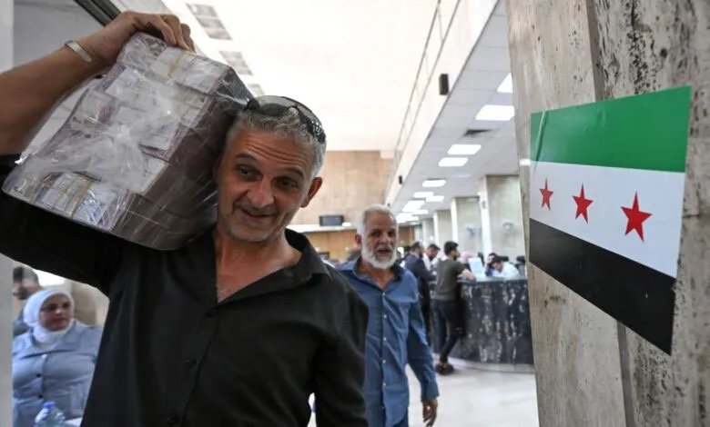 أين اختفت 40 تريليون ليرة سورية؟ خبير يكشف لغز الكتلة النقدية المفقودة