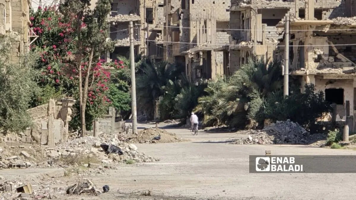 تحديات جمة تعيق عودة سكان حي العرضي في دير الزور: غياب الخدمات والأمن أبرزها