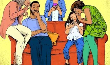 النميمة: هل هي مجرد عيب أم ذكاء اجتماعي متطور؟