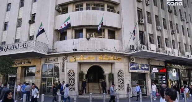 محافظة دمشق تنفي تغيير اسم ساحة المرجة وتُحذر من الشائعات