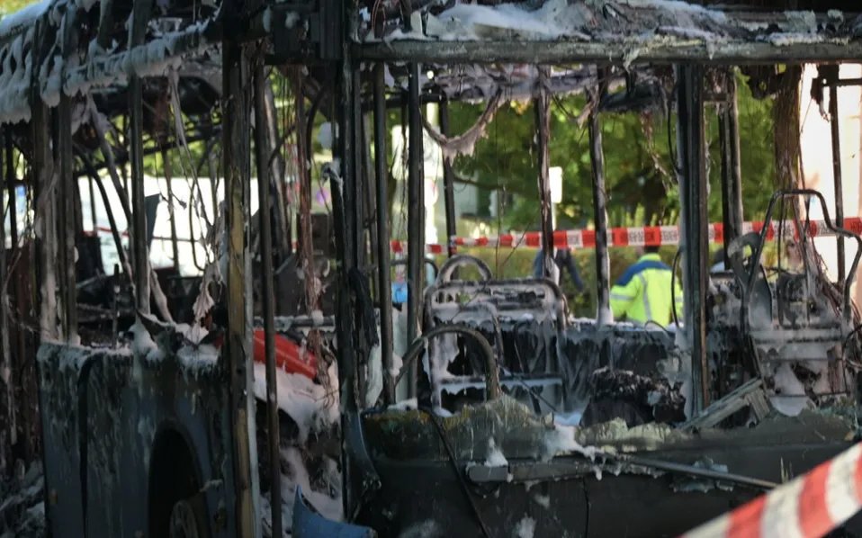 ميونخ: احتراق حافلة ركاب تابعة لشركة النقل العام دون إصابات