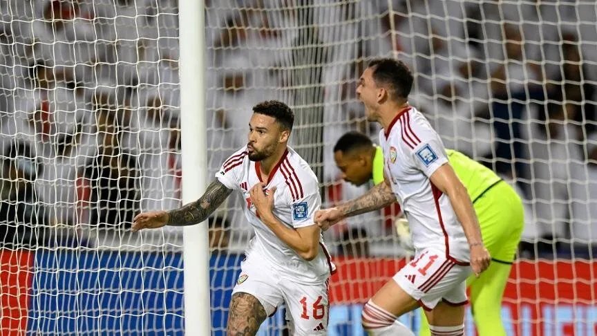 الإمارات تقترب من حلم المونديال بفوز ثمين على عمان في تصفيات كأس العالم 2026