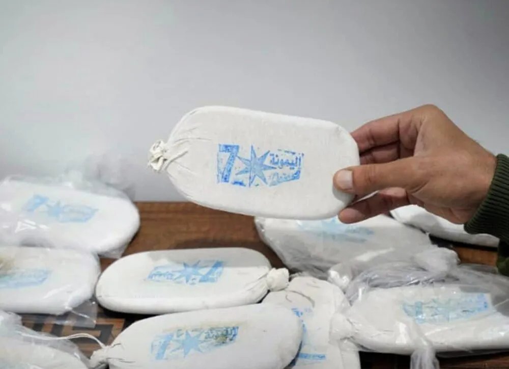 إحباط محاولة تهريب 40 كف حشيش في معبر جديدة يابوس الحدودي