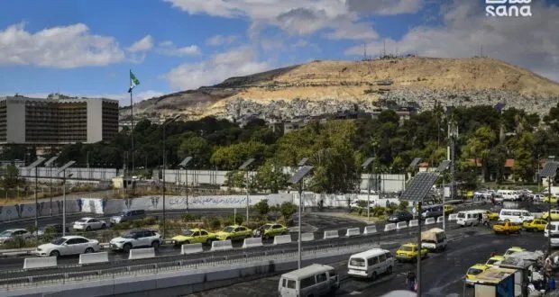 الأرصاد الجوية تحذر: أمطار متوقعة في غرب وشمال سوريا مع أجواء مغبرة ورياح نشطة في الشرق