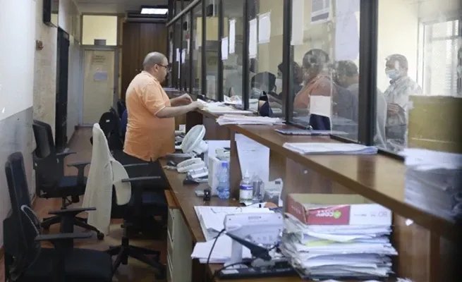 إلغاء التثبيت الدائم: نظام عقود جديد للتوظيف في القطاع العام السوري