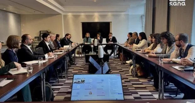 سوريا تشارك في قمة الصحة العالمية بألمانيا وتسلط الضوء على جهود إعادة بناء القطاع الصحي