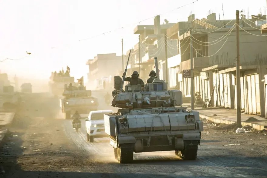 البنتاغون يعلن عن تقليص تدريجي للقوات الأمريكية في سوريا مع الحفاظ على مواقع استراتيجية