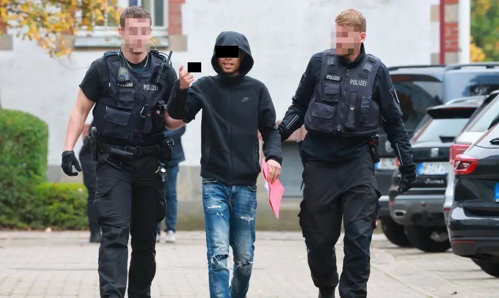 ألمانيا: اعتقال فتى سوري متورط في 200 جريمة.. سرقات واعتداءات تهز مدينة هوزوم
