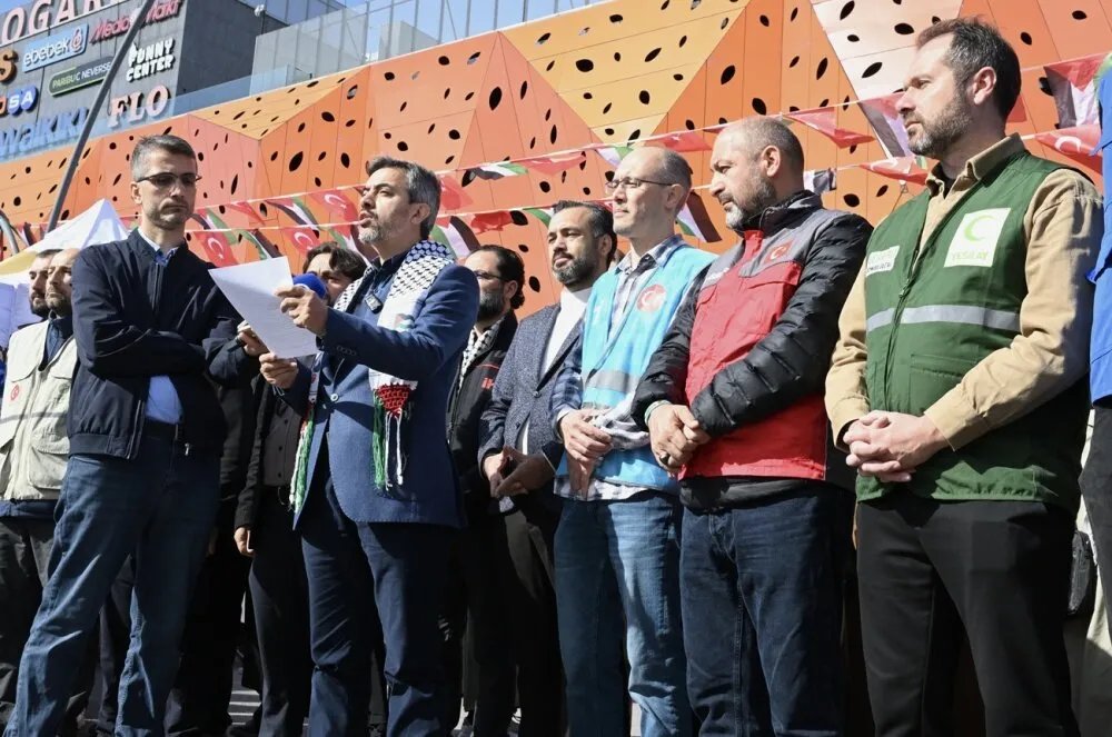 متاجر إسطنبول تتضامن مع غزة: تبرع بإيرادات يوم كامل لدعم الفلسطينيين