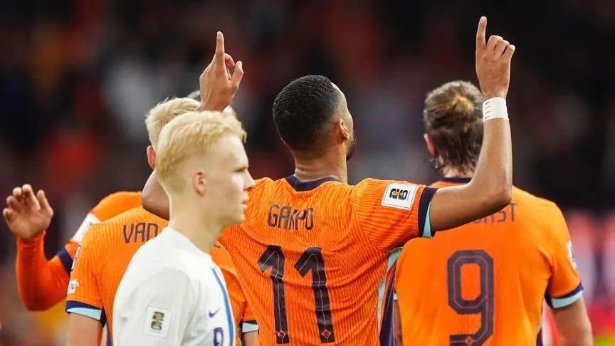 هولندا تكتسح فنلندا برباعية في تصفيات كأس العالم 2026