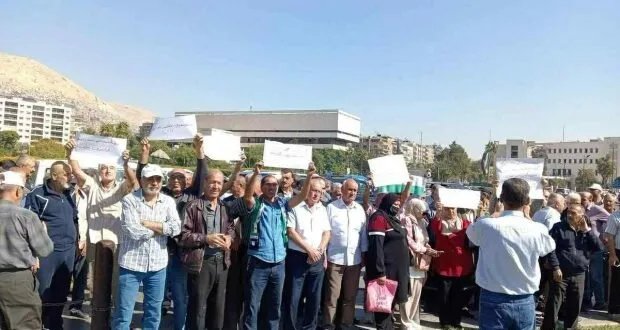 اعتصام للمتقاعدين العسكريين في ساحة الأمويين للمطالبة بحقوقهم ورواتبهم المتأخرة