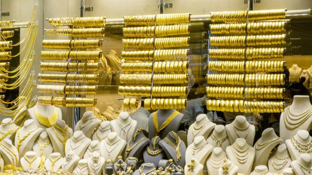 الذهب يقترب من 5000 دولار للأونصة: ما الأسباب وهل يفقد السيطرة؟