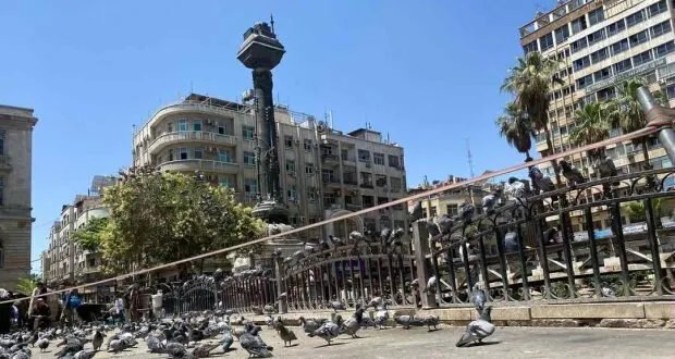 محافظة دمشق تستجيب لطلب الأهالي وتُعيد الحياة إلى ساحة المرجة