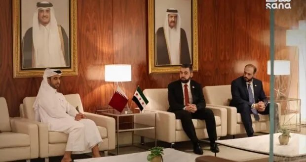 وزير الإدارة المحلية والبيئة يبحث مع مسؤول قطري تطوير أنظمة التسجيل العقاري