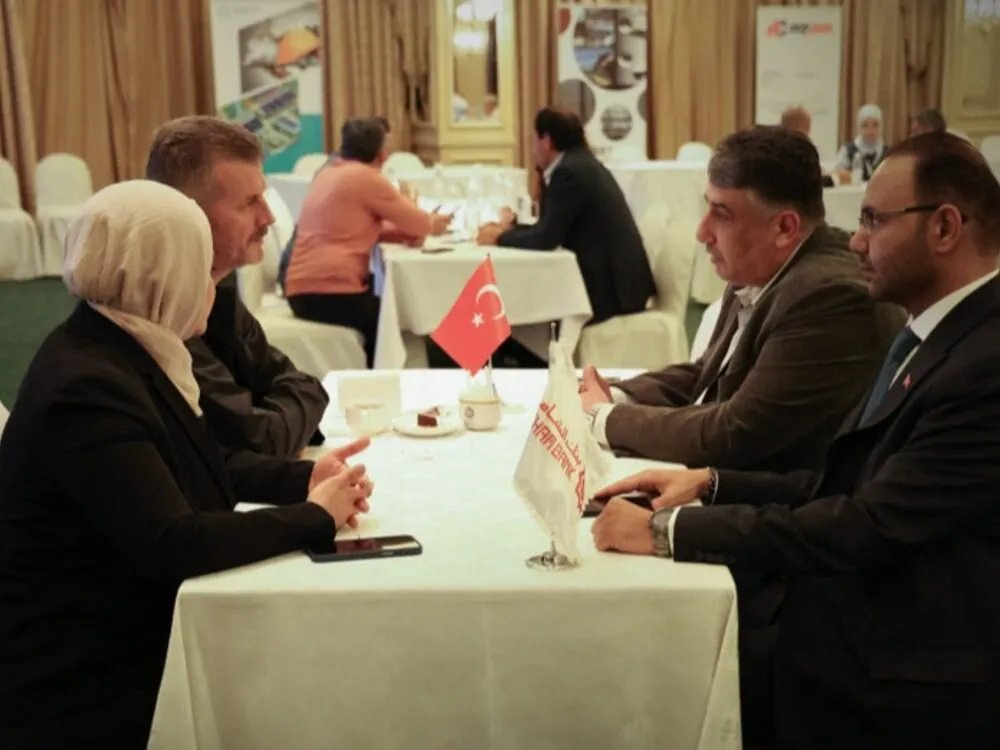 دمشق تشهد توقيع اتفاقيات اقتصادية سورية تركية لتعزيز التعاون الثنائي