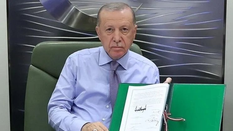 أردوغان يوجه رسائل مهمة إلى "قسد" بشأن الاندماج في المؤسسات السورية