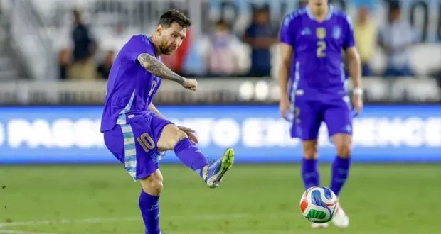 ليونيل ميسي يحطم رقماً قياسياً عالمياً جديداً في التمريرات الحاسمة ويتفوق على نيمار ودونوفان