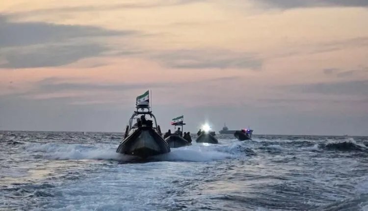 إحباط محاولتي تهريب جماعي قبالة السواحل السورية وتوقيف مهربين