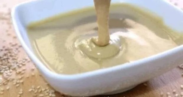 ملعقة طحينة يومياً: فوائد صحية وغذائية لا تقدر بثمن