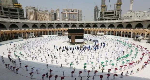 السعودية تطلق مشروع "بوابة الملك سلمان" لاستيعاب مليون مصلّ إضافي في مكة المكرمة